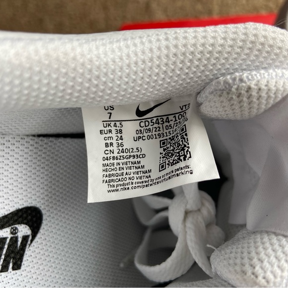 Nike Womens Court Vision Low - Picture 4 of 5